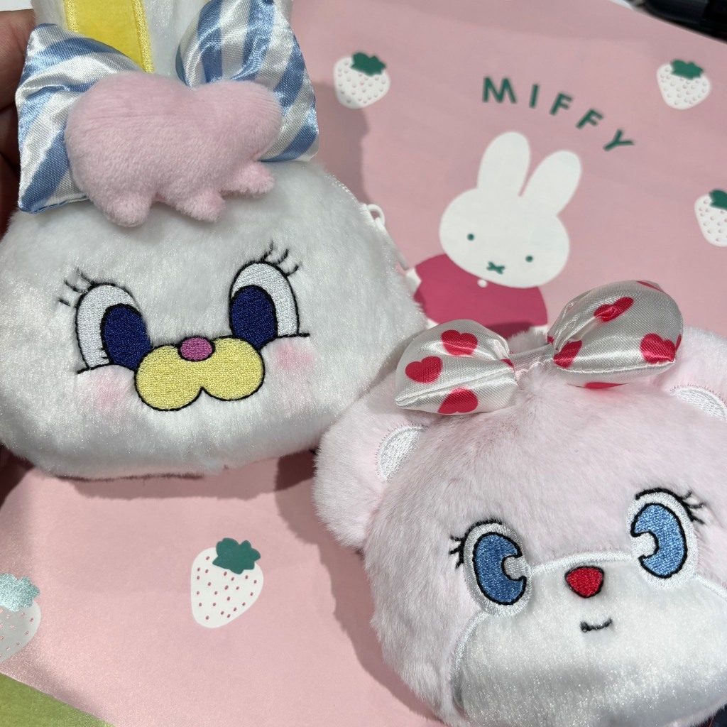 【模型君】韓國 粉紅莉可兔 Momorei 耳機包 耳機保護套 包包掛飾 收納套 現貨