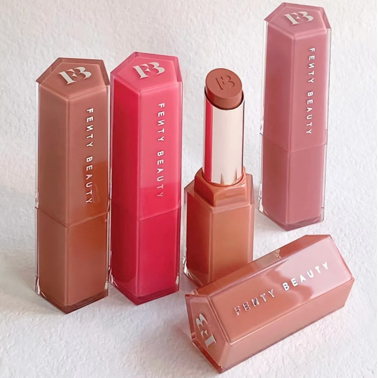 原裝現貨🍎贈禮袋 Fenty Beauty Gloss Bomb 潤唇膏3.6g 唇蜜 口紅 Plumper 唇霜