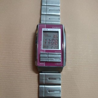 二手 卡西歐 CASIO LA-201WD-4A 女錶 電子錶 復古造形錶 運動手錶
