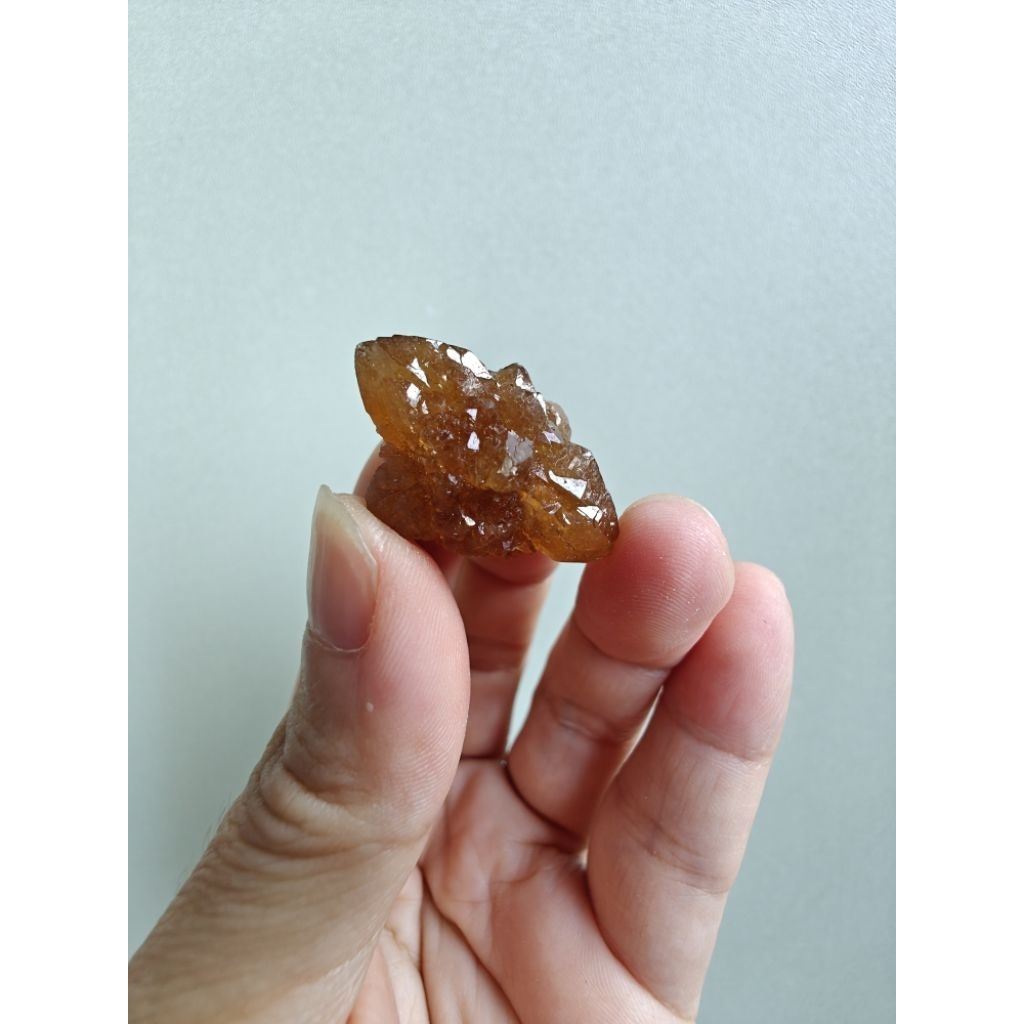 [My mine]-編號 CL-0152917077-完整雙頭-摩洛哥天然浮生黃水晶帶熒光效果原石原礦-內包有機物致色