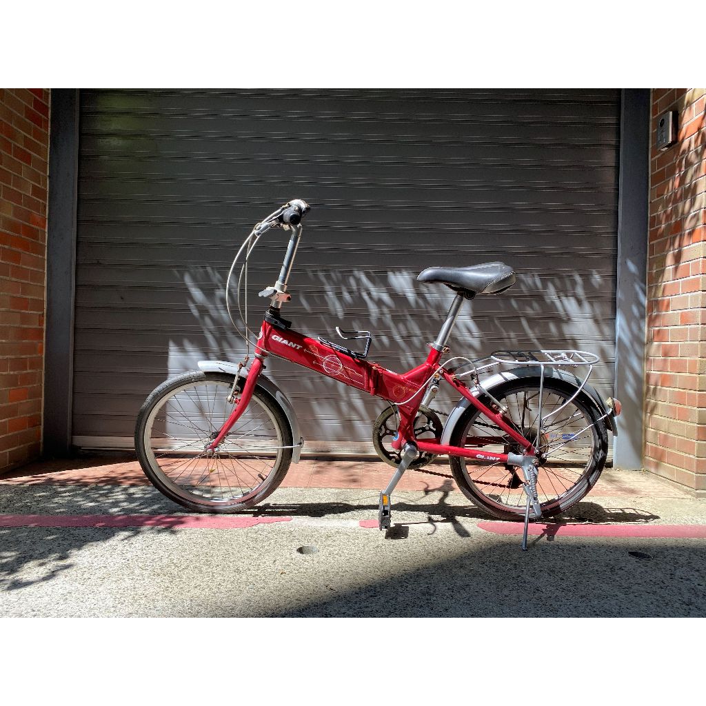 GIANT捷安特只賣$2980元，二手20吋折疊7變速自行車，可購買整套改裝電動輔助腳踏車套件，DIY改裝升級為電動輔助