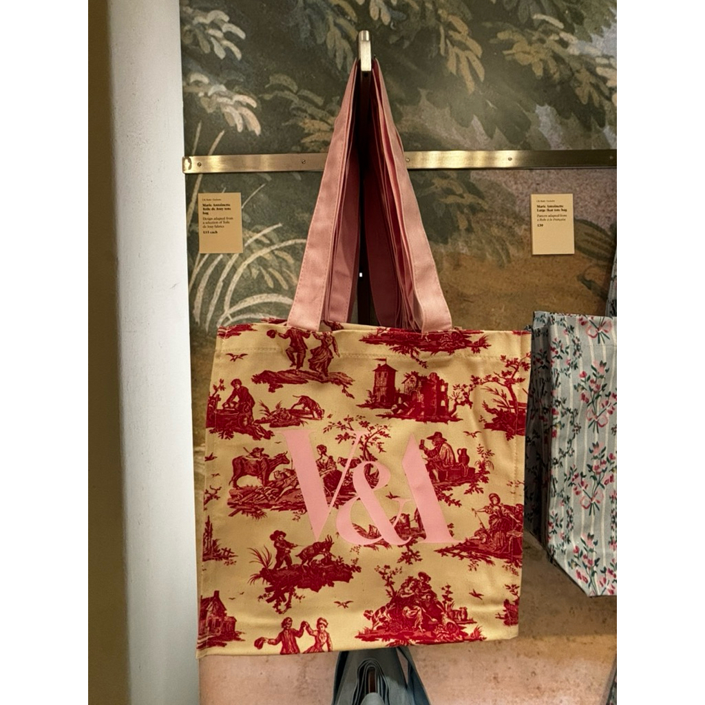【預購】V&A 博物館限定｜粉彩粉紅帆布袋 & 藍色帆布袋｜瑪麗安東尼風格 tote bag 托特包