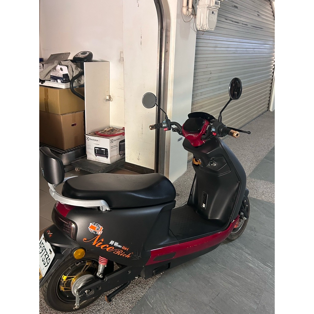 錡明電動自行車（二手近全新）