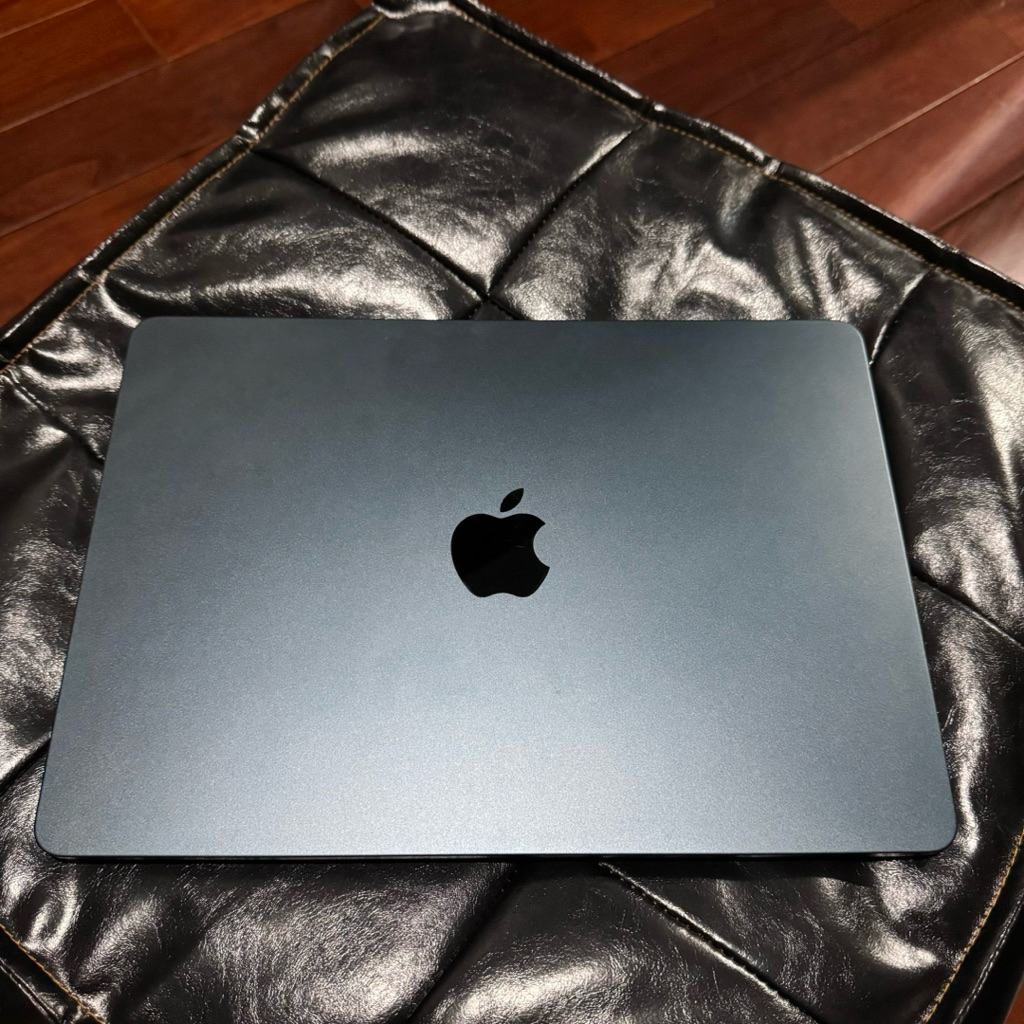 MacBook Air M2 13吋 8 CPU 8GPU 16G 記憶體 256G SSD 午夜色 二手Apple筆電