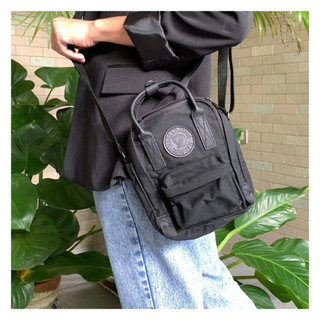 Fjallraven Kanken No. 2 mini sling 小牛皮斜背包