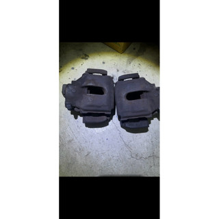 BMW E39 後期530 前煞車卡鉗無碟盤