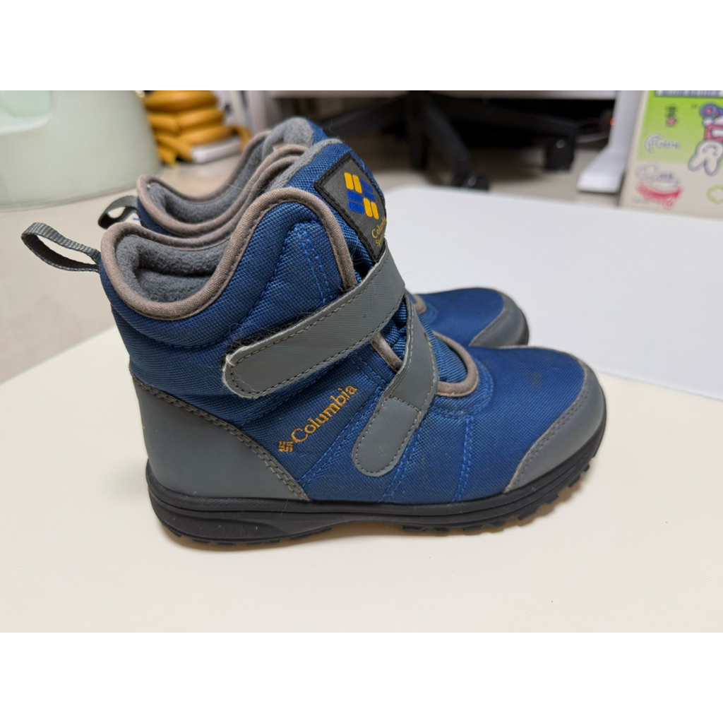 Columbia 防水雪靴 兒童鞋21cm （贈送）