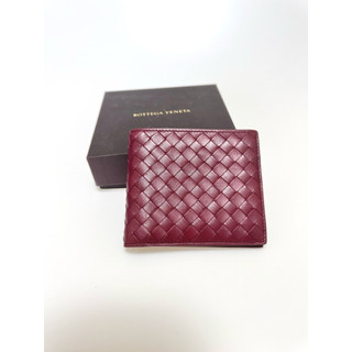 Bottega Veneta 編織小牛皮短夾（酒紅色） #bv #BottegaVeneta #短夾 #皮夾