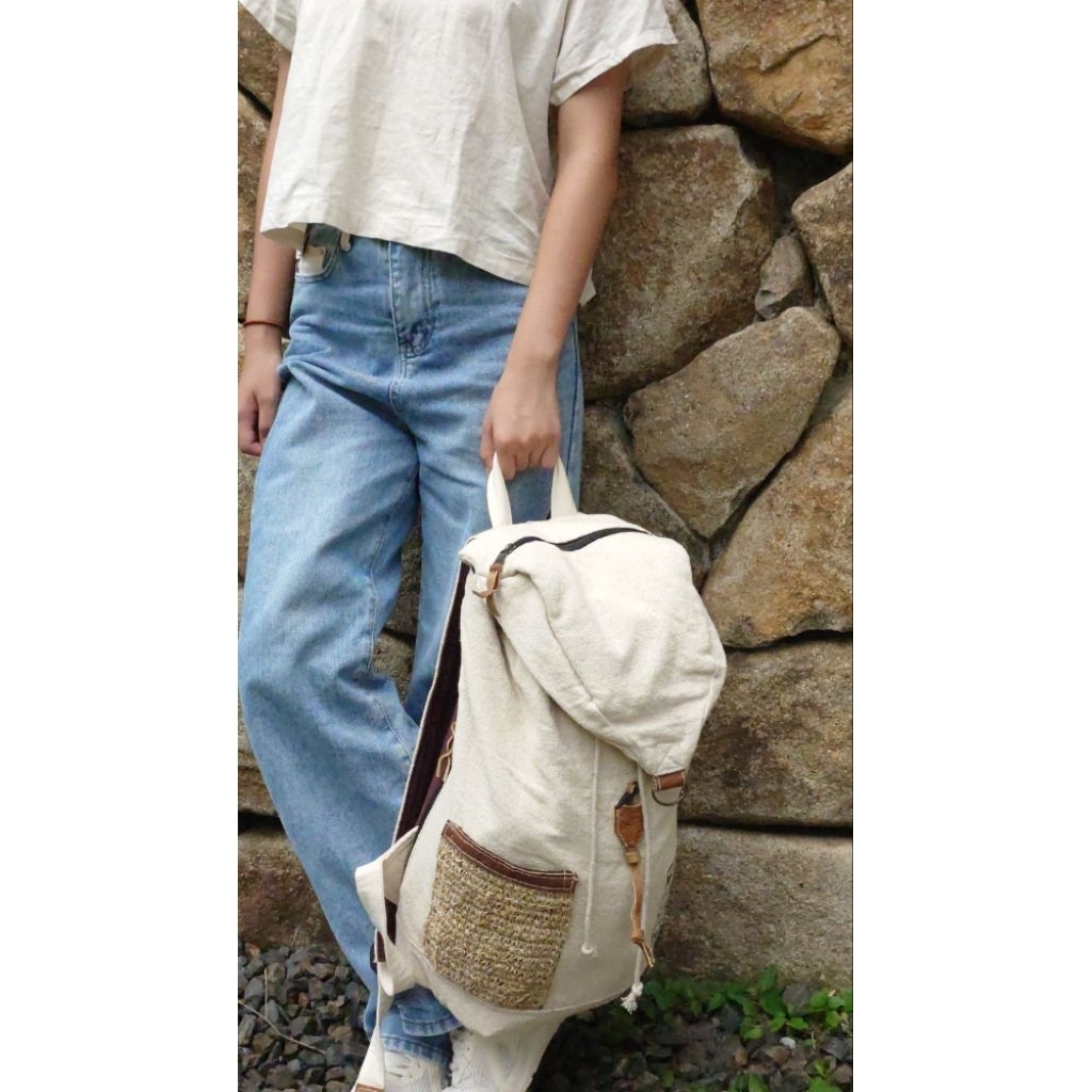 ［全新］［現貨］［免運費］🇯🇵來自日本橫濱Amina/雙肩後背包