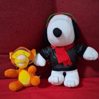 二隻一起賣 早期 懷舊商品 史努比 Snoopy 跳跳虎 吊飾 掛飾 飛行員公仔 填充玩具布偶 娃娃 絕版珍藏 回憶最美