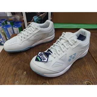 總統羽球 2026 YONEX POWER CUSHION STRIDER RAY 淺藍灰 男用 寬楦 平價 羽球鞋