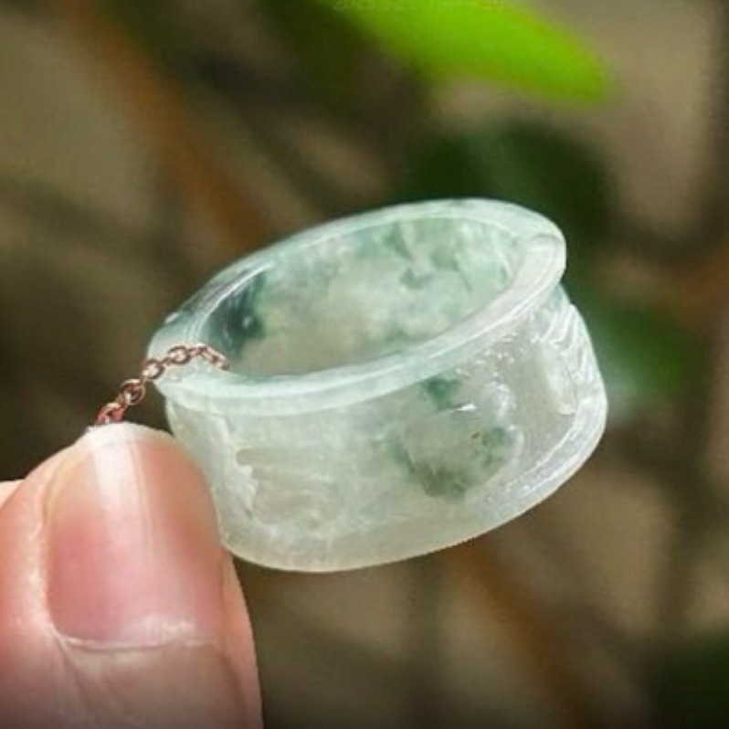 1127天然緬甸A貨翡翠緬料冰種飄花冰綠冰透六字真言龍扳指龍般指戒指指環戒子玉戒玉墜種水足龍板指玉墜墜子玉般指玉板指項鍊