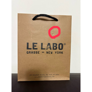 二手 （有破一小洞）LE LABO 紙袋 禮品袋