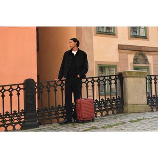 【LOJEL CUBO】 新版21吋登機箱 - 煙燻紅褐色 上掀式旅行箱 商務箱 專櫃行李箱｜趣買購物旅遊生活館