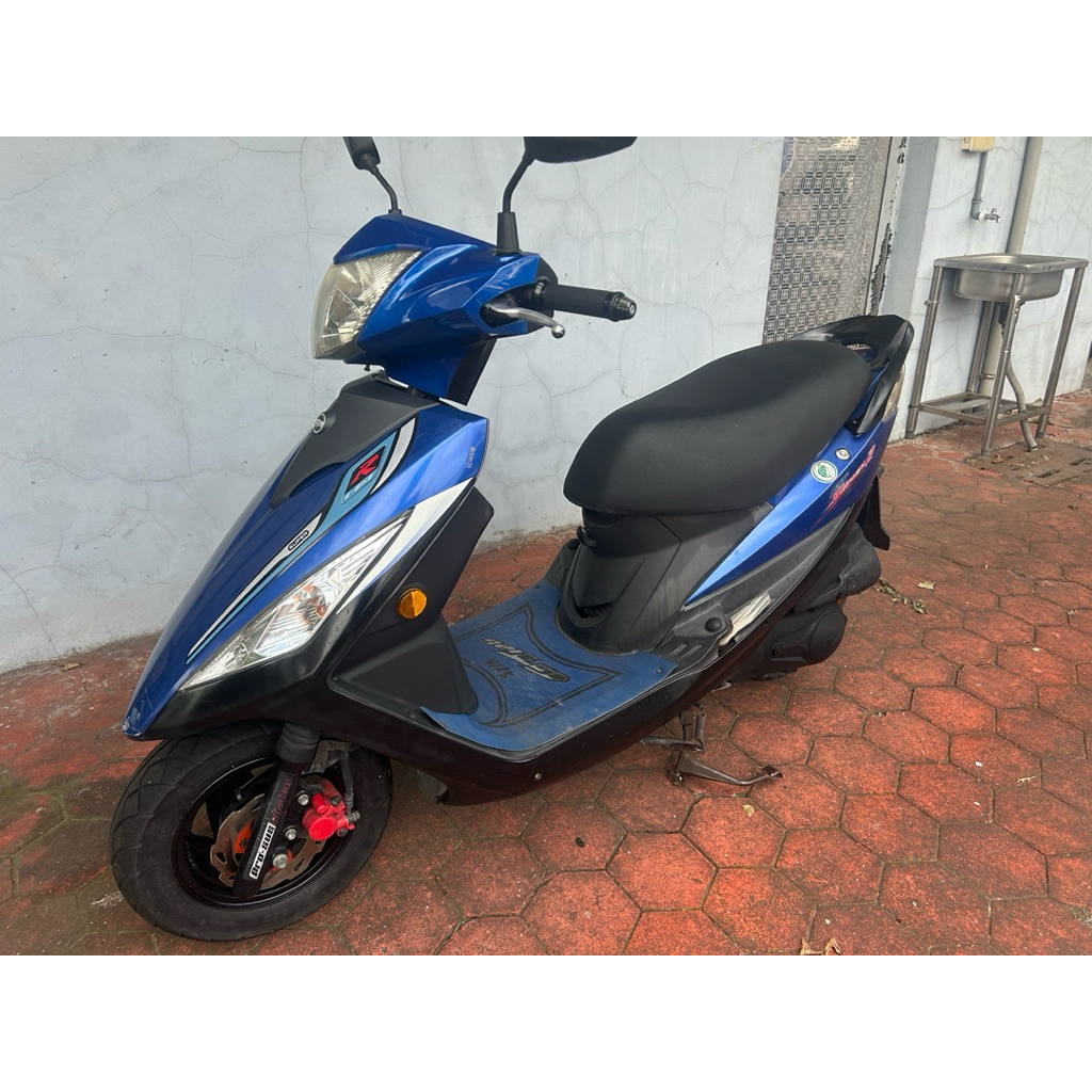 自售 三陽SYM GT150 碟煞噴射150cc代步車/通勤車/比GT125好騎/二手機車/中古摩托車 可環島