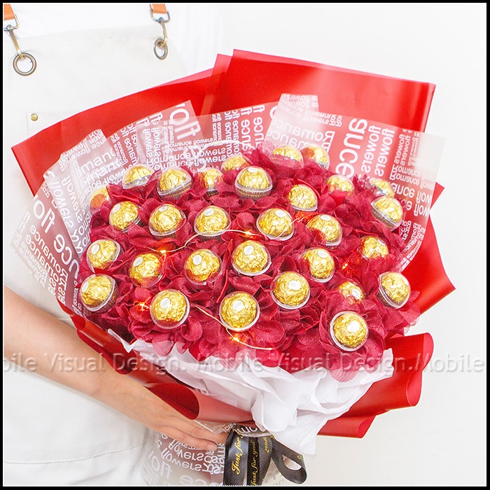 豪華版30顆金莎花束 紅色包裝(酒紅色花棒) 附燈串 生日花束 告白花束 情人節花束 母親節花束 畢業花束