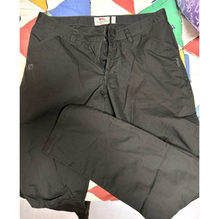 Fjallraven小狐狸🦊女 長褲（深灰）登山/休閒EU:40;US:30”-31”