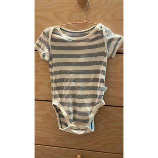 🍼 二手UNIQLO素面條紋包屁衣
