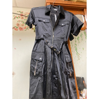 🦄（全新）DKNY 黑色 前拉鏈 附腰帶 口袋 4號 洋裝👗