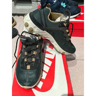 Nike REACT ELEMENT 55