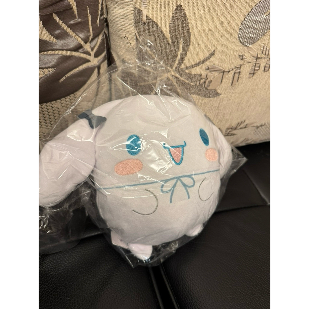 現貨 日本限定 初音未來 × 大耳狗 初音ミク×シナモロール ふわコロりんMsize2 圓滾滾胖娃布偶玩偶娃娃 玉桂狗
