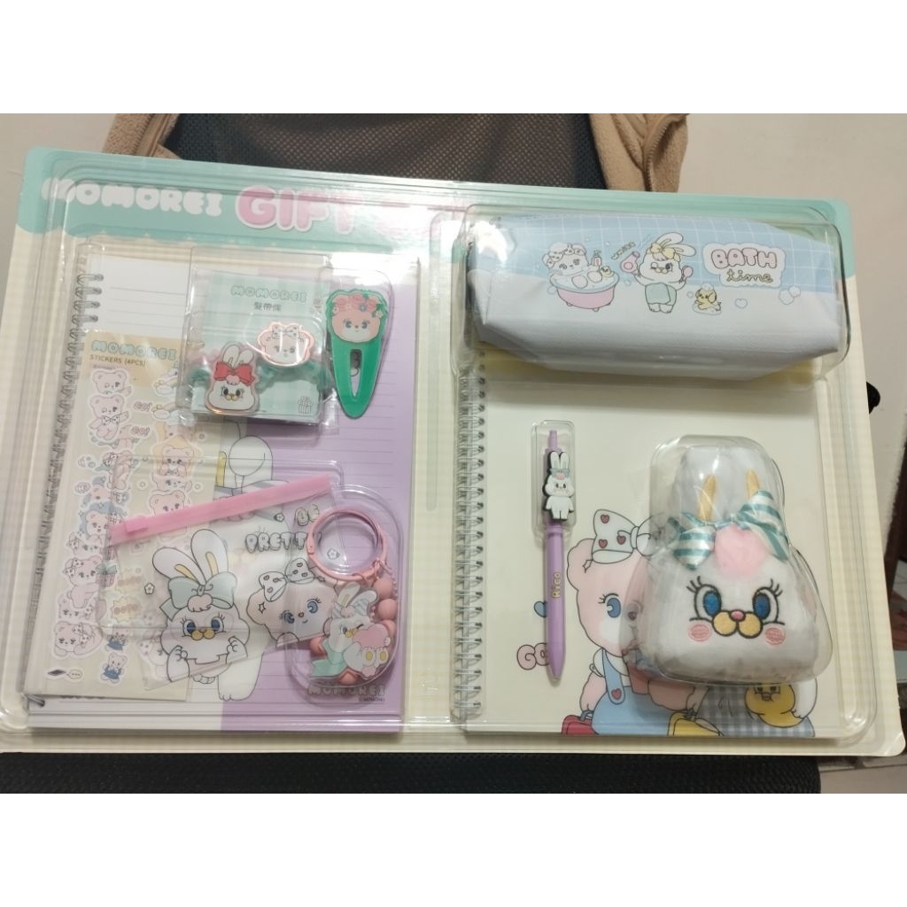 Momorei 文具組，好市多購入，組合拆售，皆全新未使用