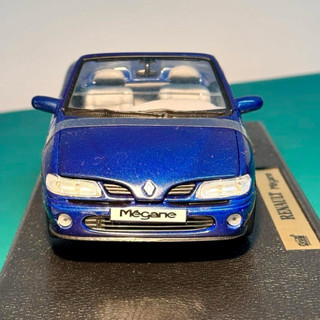 Anson 1/18 雷諾 Megane 歐規 敞篷車 Renault 1:18 雷諾汽車