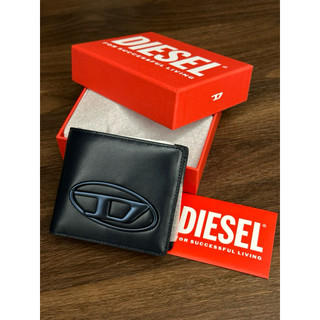 【𝗜𝗡𝗦𝗜𝗚𝗛𝗧_𝟵𝟰】特價Diesel 對折4卡夾 短夾 錢包 皮夾 holi-d bi fold coin s 3d