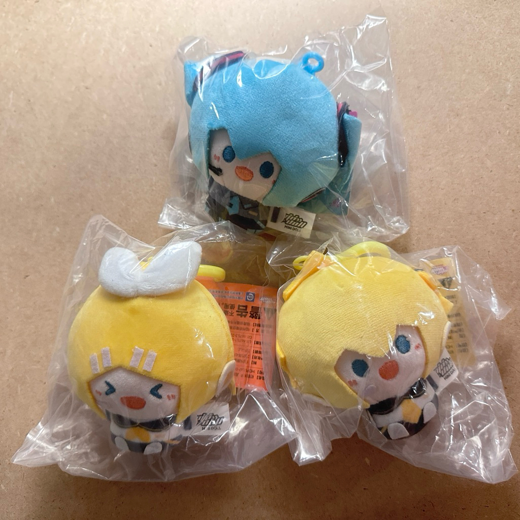 正版 初音未來 圓滾滾 MINIDOLL 鏡音鈴 鏡音連 初音 絨毛 娃娃 吊飾