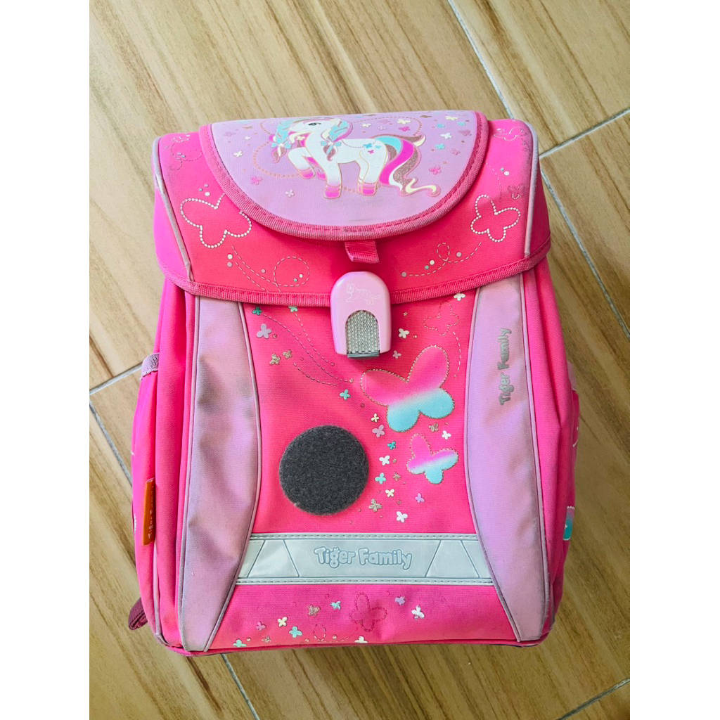 Tiger Family 粉蝶小馬 超輕量護脊書包 二手8成新