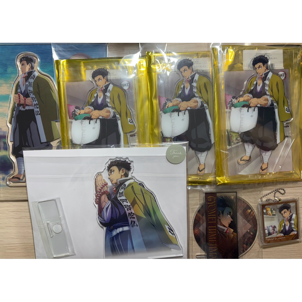 更新11.29鬼滅之刃 岩柱 專區 笑い合う柱達 日版 悲鳴嶼行冥 立牌 吊飾