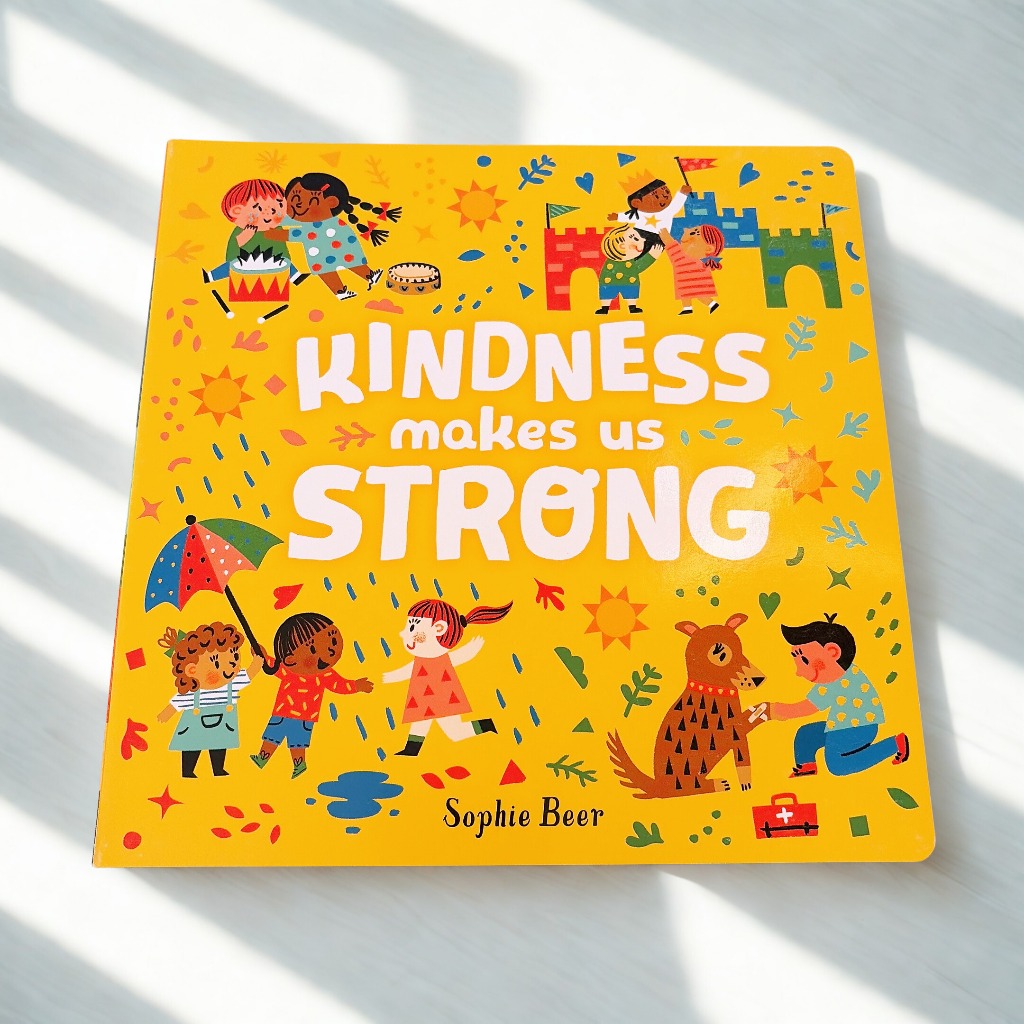 善良讓我們更強大 💛 角色多元 × 情緒教育 × 社交能力】色彩繽紛、溫暖有力的一本情緒教育繪本，以最貼近孩子的日常場景