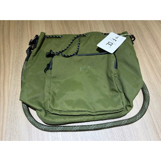 【全新】 F/CE XPAC 水桶包 抽繩包 小包 斜背包 軍綠 綠色 FCE
