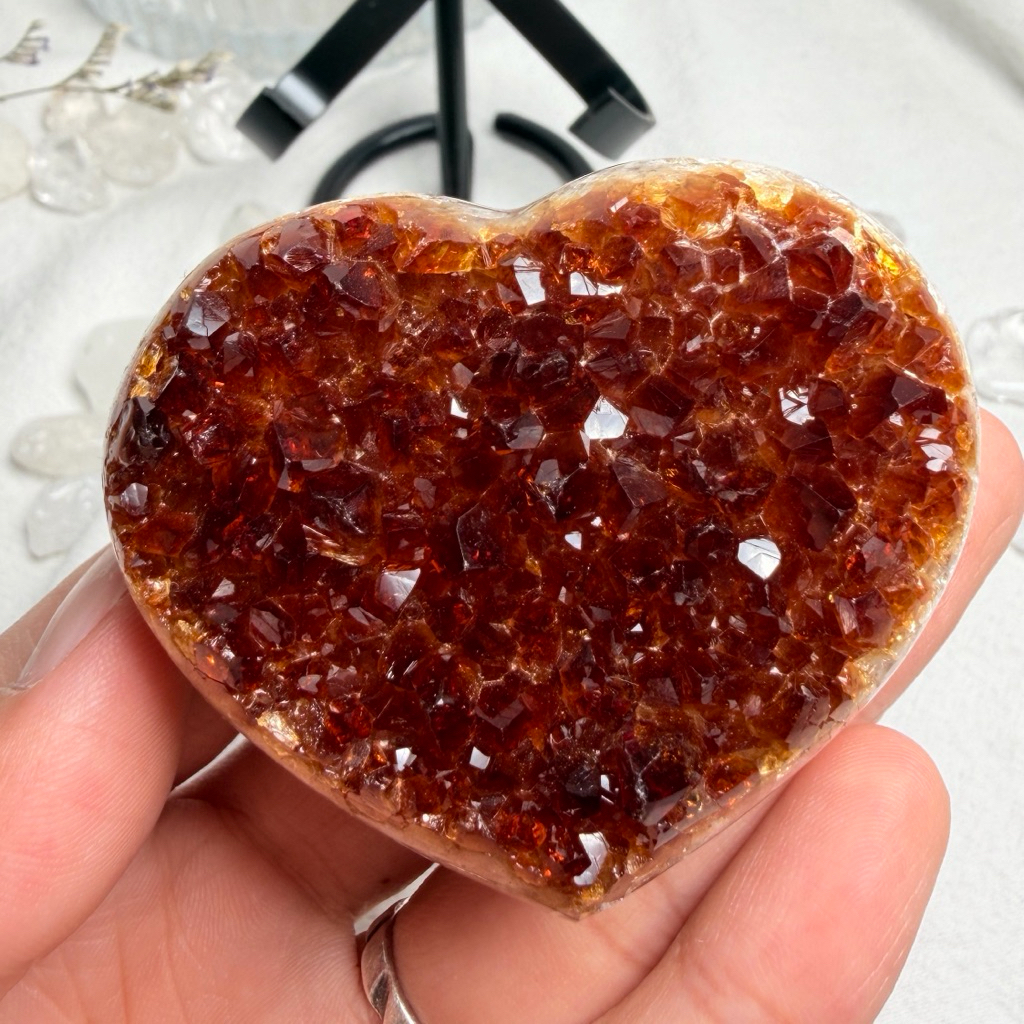 Ⓐ黃水晶愛心 27號 124g ✨愛心晶簇 💛天然黃水晶 愛心晶簇 💛天然水晶 黃水晶 黃水晶簇 黃愛心 水晶原礦