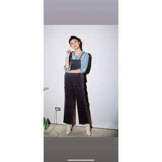 全新Sisjeans 吊帶褲