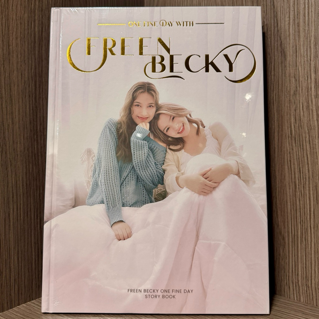 FREEN BECKY ONE FINE DAY STORY BOOK 写真集 2026年最新】ベッキー写真集の人気アイテム - メルカリ