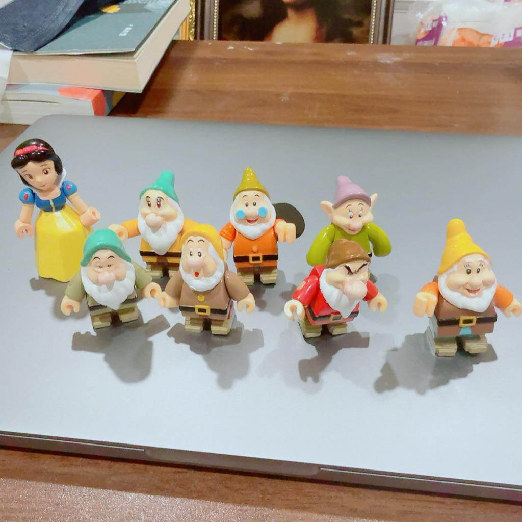 絕代 老物 割愛出清 白雪公主 積木人 七個小矮人 積木人 迪士尼公主系列