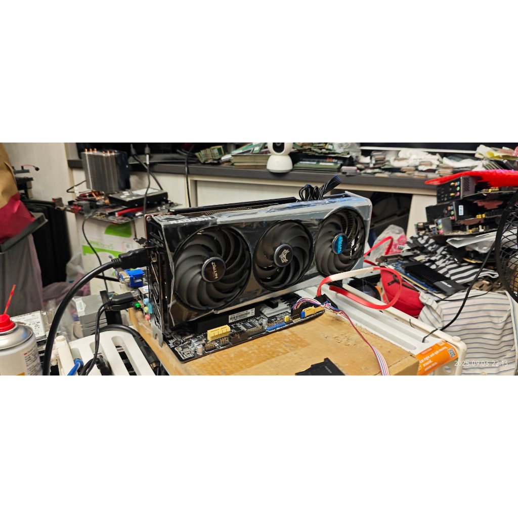 rx6800xt 16g 16gb 乾淨漂亮