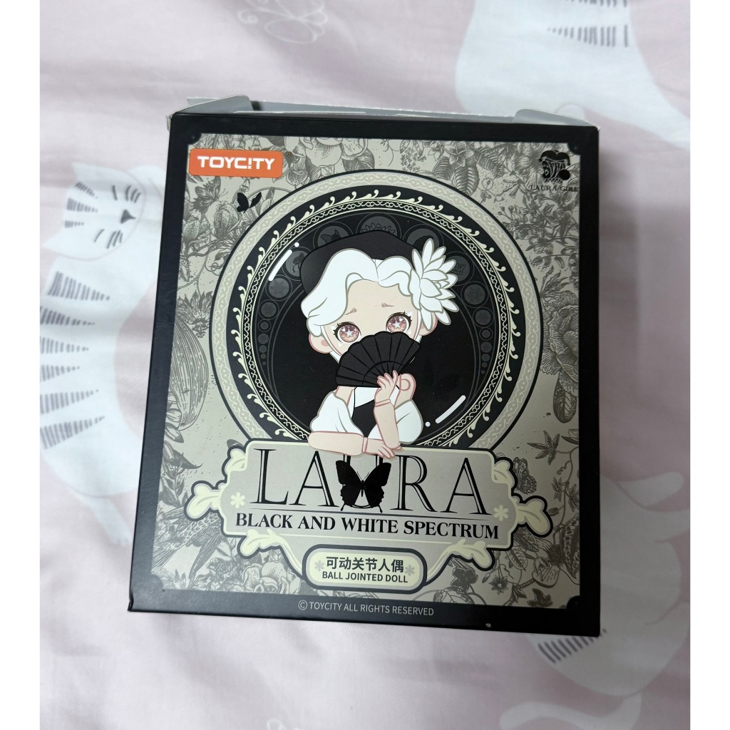 laura勞拉 黑白光譜系列 可動人偶公仔 蝴蝶夫人【確認款】 ⋈*｡