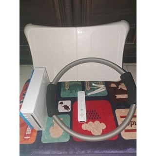 wii主機，手把，健身環，wii fit plus主機