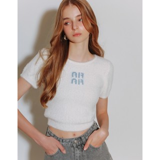 AIR SPACE 品牌LOGO緹花短袖短版毛絨針織衫(白/咖啡/桃紅) 女裝 現貨