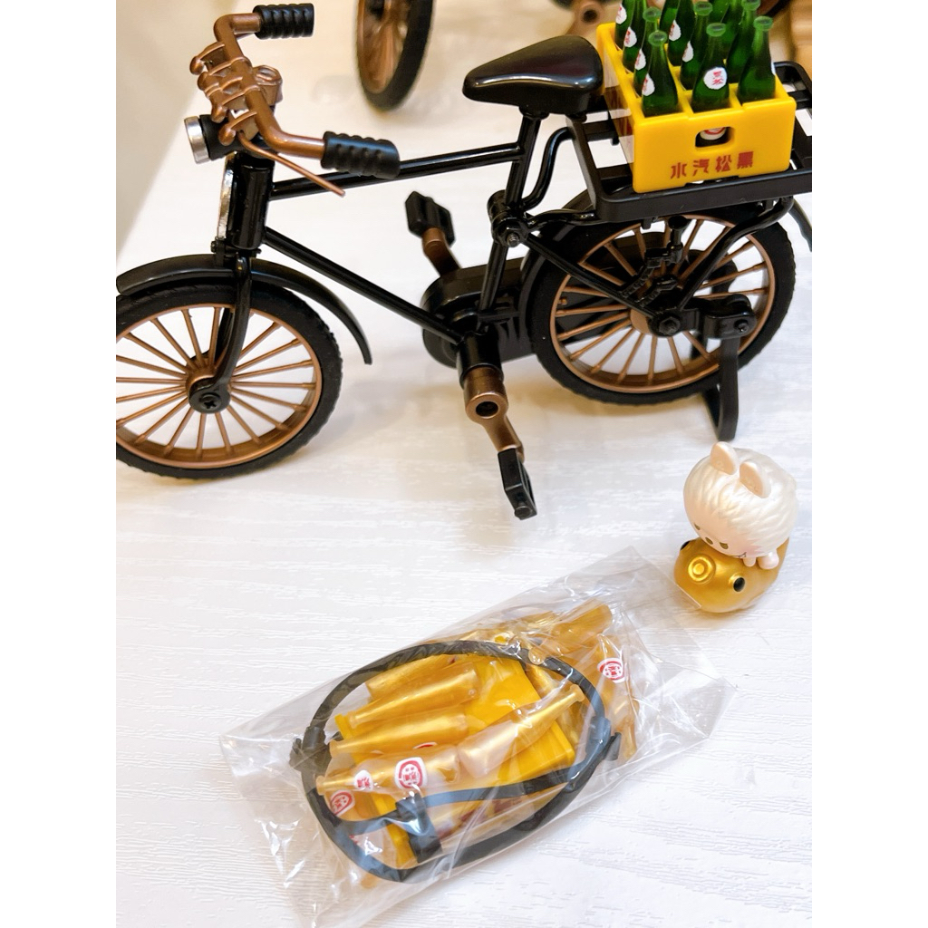 🔥🥰現貨，裝箱📦，11月1日黑松有扭蛋機特別拍賣，黑松100年紀念7-11現貨復古送貨隱藏版腳踏車，已經檢查確認商品狀況