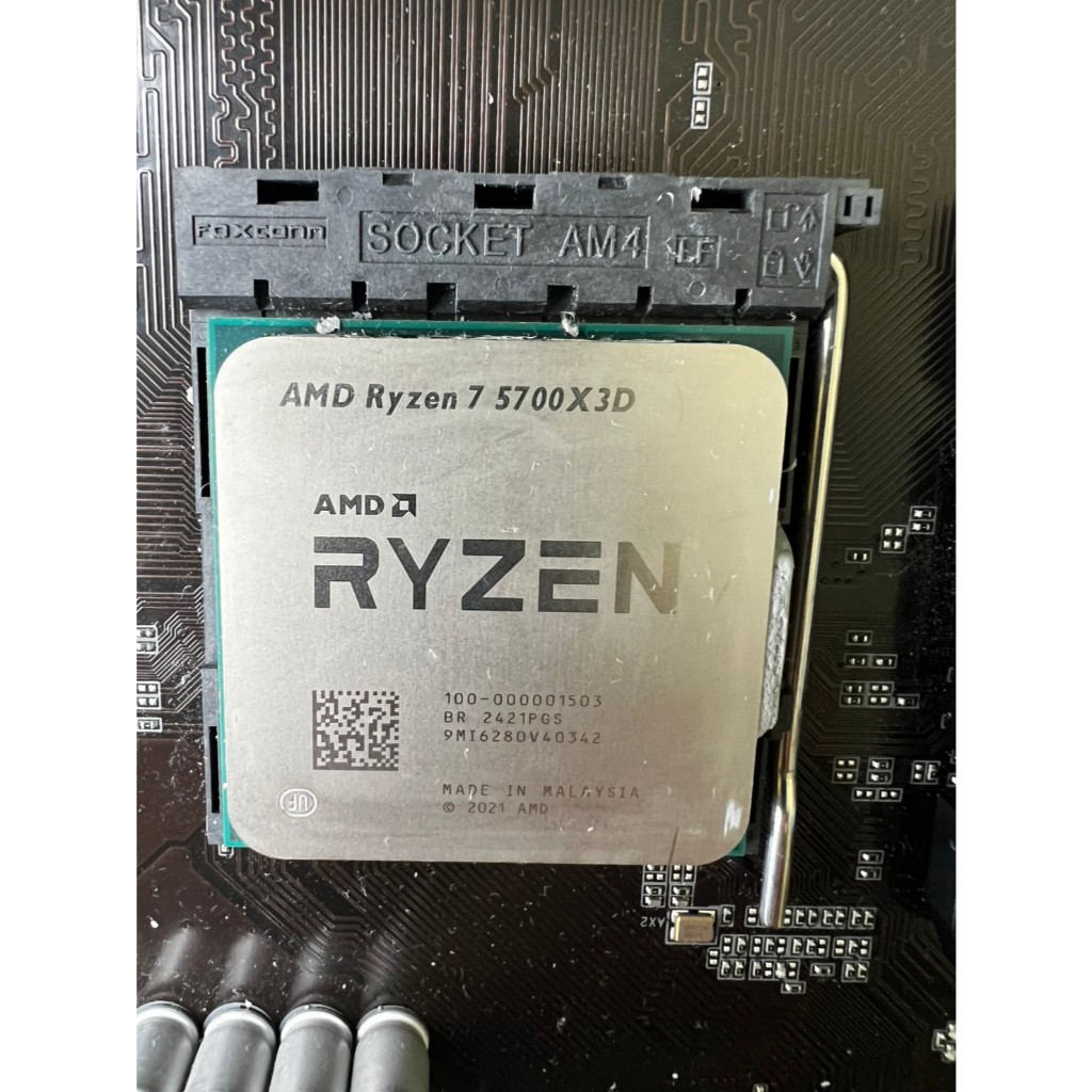 現貨 AMD 5700X3D + 技嘉 B450 aorus elite + 快睿 H7 CPU塔散 非5800x3D