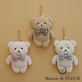 Maison de FLEUR 毛絨泰迪熊蝴蝶結卡套娃娃吊飾(08001059400)