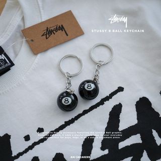 【奶大大球鞋代購社團】現貨 Stussy 8 BALL Keychain 經典8號球 立體 吊飾 鑰匙圈 掛件