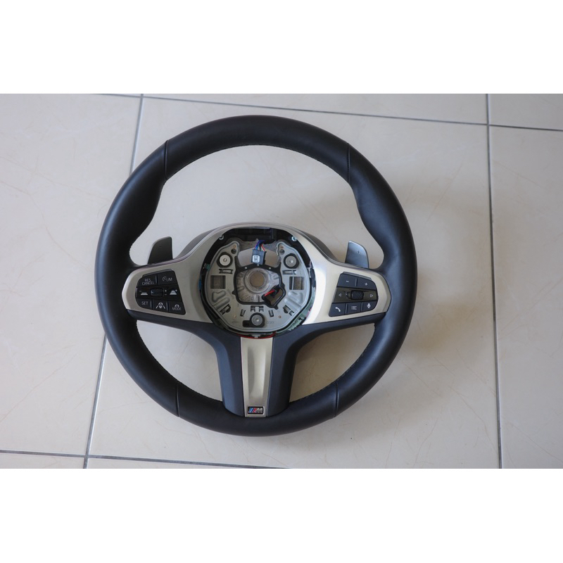 bmw g26 4系列  m版方向盤  au系統 無氣囊