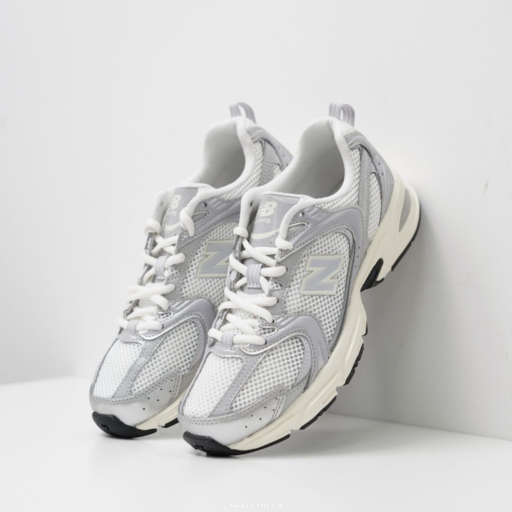New Balance 530 男鞋 女鞋 復古 輕量舒適 金屬銀 U530SEA