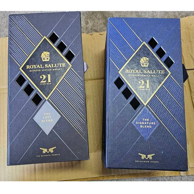 ROYAL SALUTE 皇家禮炮 21年皇家禮砲/皇家禮炮空瓶/空盒/收藏瓶/收納盒//2個一組=100元