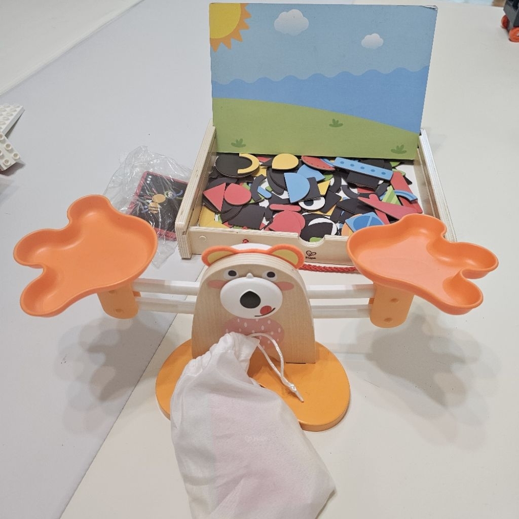 二手 Hape 磁鐵箱 數學天秤