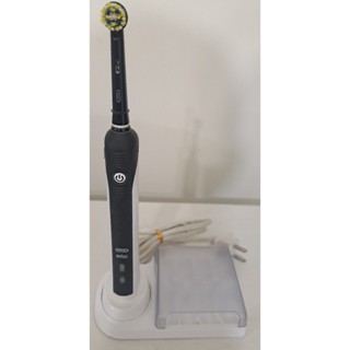 Braun Oral-B德國百靈歐樂B 電動牙刷3766+原廠無線充電座3757+牙刷收納盒(二手)